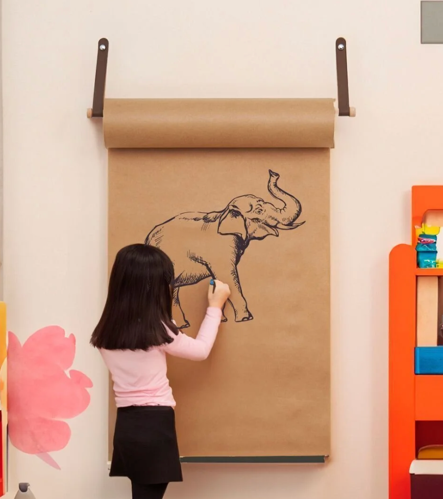 Duvara Monte Boya Ve Çizim Kağıdı